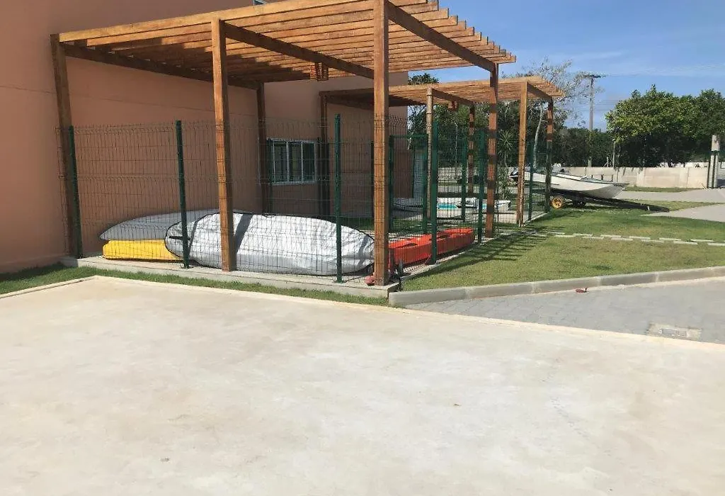 Golden Lake Residence Bl3 106-1